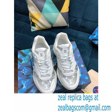 Louis Vuitton LV Trail Women's/Men's Sneakers Top Quality 01