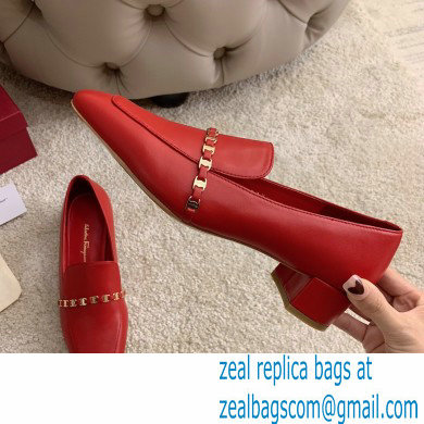 Ferragamo Heel 3cm Tilos Chain Leather Loafers/Pumps Red