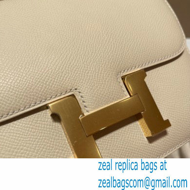 Hermes Constance 18 in original Epsom Leather craie with gold Hardware