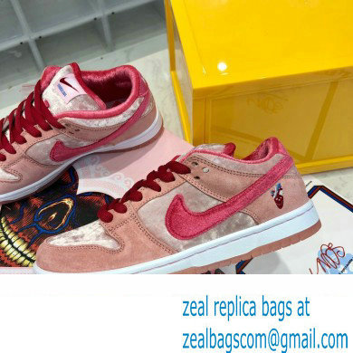 Nike Dunk Low Sneakers 33