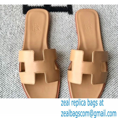 Hermes Oran Flat Sandals in Swift Box Calfskin 39