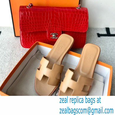 Hermes Oran Flat Sandals in Swift Box Calfskin 39