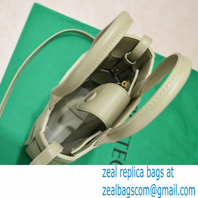 Bottega Veneta Mini intreccio leather cassette tote bag with detachable strap Light Green - Click Image to Close
