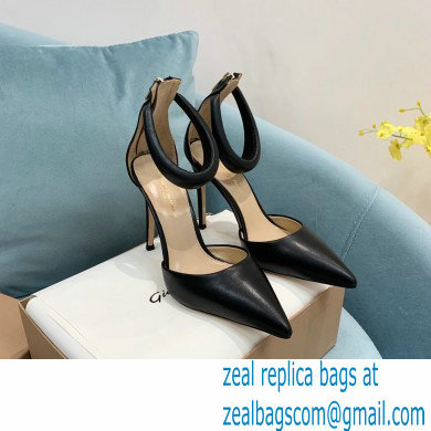 Gianvito Rossi Heel 10.5cm Bijoux Pumps Leather Black 2023