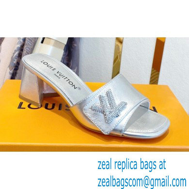 Louis Vuitton Heel 5.5cm Shake Mules in Metallic lambskin Silver 2023