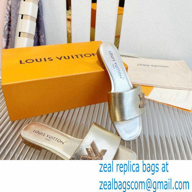 Louis Vuitton Shake Flat Mules in Metallic lambskin Gold 2023