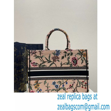 dior Natural Multicolor Raffia Embroidered with Dior Petites Fleurs large book tote bag 2023