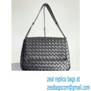 Bottega Veneta Large Cobble Shoulder Bag in padded Intreccio leather Black 2024