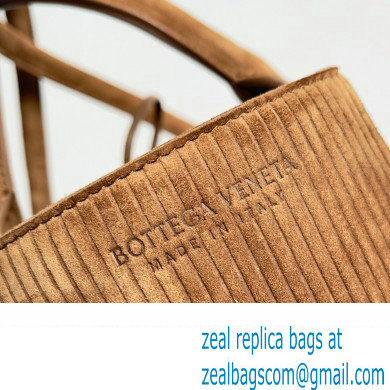 Bottega Veneta Medium Arco Intreccio corduroy suede Tote Bag 2023