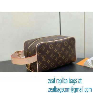 Louis Vuitton Monogram canvas Locker Dopp Kit Bag M83112 2024