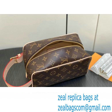 Louis Vuitton Monogram canvas Locker Dopp Kit Bag M83112 2024