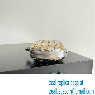 Bottega Veneta Intrecciato lamina leather Knot Minaudiere clutch Bag with wavy bicolor Pavimento effect 2024