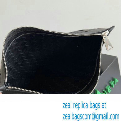 Bottega Veneta Intrecciato leather pouch Clutch Bag Black