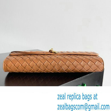 Bottega Veneta Long Clutch Andiamo With Handle Intrecciato leather bag Cognac with metallic knot closure 2024