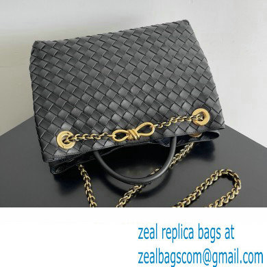 Bottega Veneta Medium Andiamo Intrecciato leather top handle Bag Black With Chain 2024