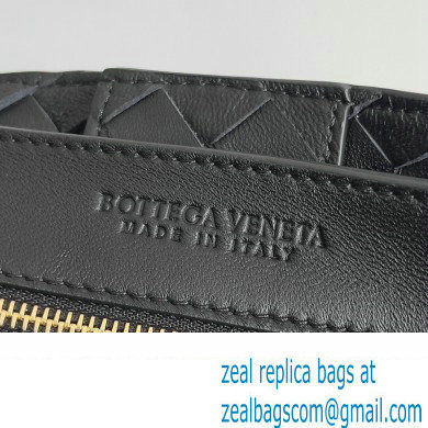 Bottega Veneta Medium Andiamo Intrecciato leather top handle Bag Black With Chain 2024