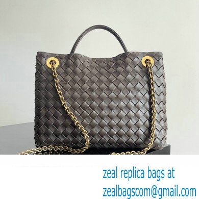 Bottega Veneta Medium Andiamo Intrecciato leather top handle Bag FONDANT With Chain 2024