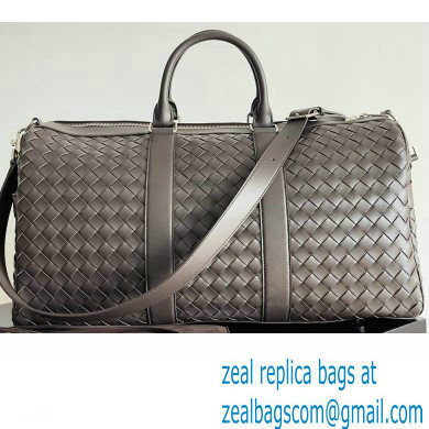 Bottega Veneta Medium Intrecciato Duffle Intrecciato leather Bag Fondant