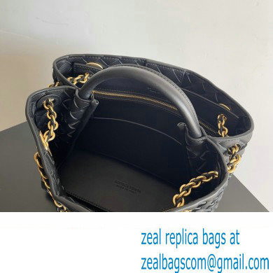 Bottega Veneta Small Andiamo Intrecciato leather top handle Bag Black With Chain 2024