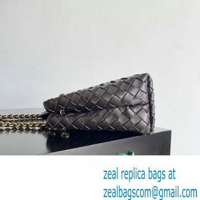 Bottega Veneta Small Andiamo Intrecciato leather top handle Bag FONDANT With Chain 2024