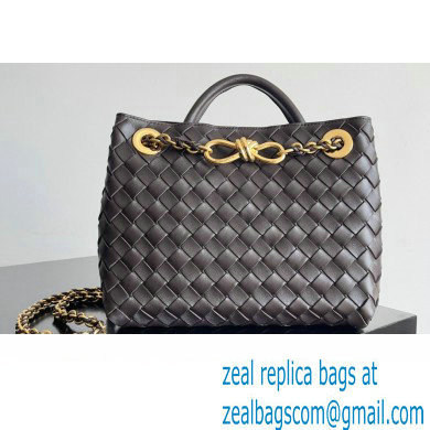 Bottega Veneta Small Andiamo Intrecciato leather top handle Bag FONDANT With Chain 2024