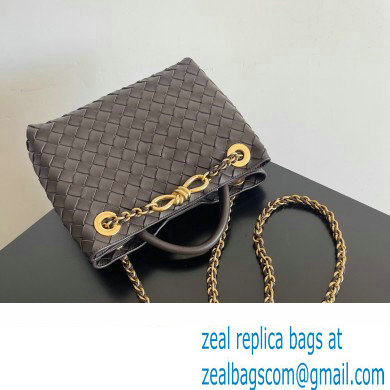 Bottega Veneta Small Andiamo Intrecciato leather top handle Bag FONDANT With Chain 2024