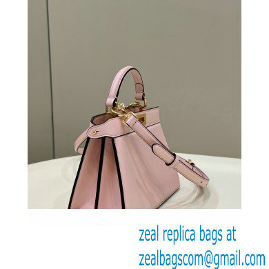 Fendi Peekaboo ISeeU Petite Bag in nappa Leather Light Pink 2024