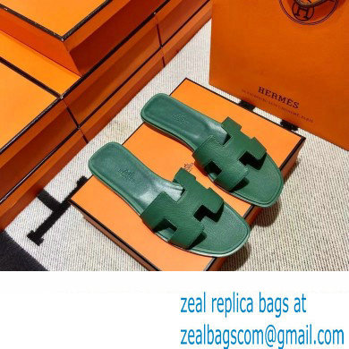 Hermes Oran Flat slippers in epsom leather vert lierre