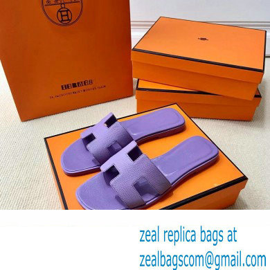 Hermes Oran Flat slippers in epsom leather violet