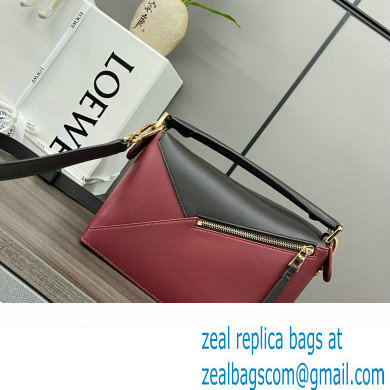 LOEWE Small Puzzle bag in classic calfskin Chocolate/Burgundy 2024