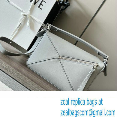 LOEWE Small Puzzle bag in in classic calfskin gray 2024