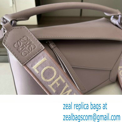 LOEWE Small Puzzle bag in satin calfskin lavender 2024