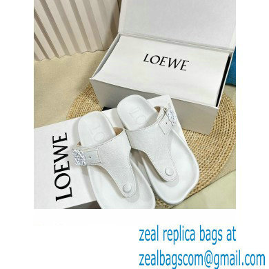 Loewe Ease toe post Women/Men sandals in goatskin White 2024