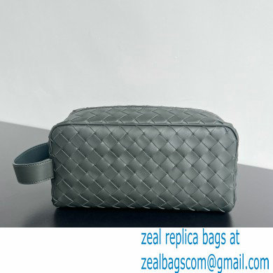 Bottega Veneta Intrecciato Travel Pouch dark green 2024