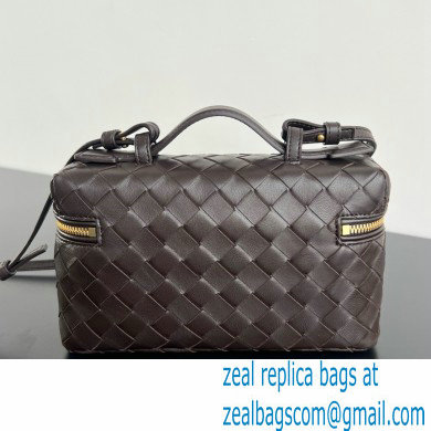 Bottega Veneta Intrecciato leather BANG BANG vanity case KAKI 2024