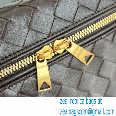 Bottega Veneta Intrecciato leather BANG BANG vanity case KAKI 2024