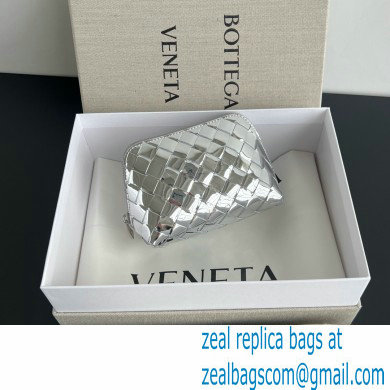 Bottega Veneta Intrecciato metallic leather pouch silver 2024