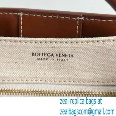 Bottega Veneta SMALL Andiamo Top handle bag in weathered leather and canvas Natural/light wood 2024