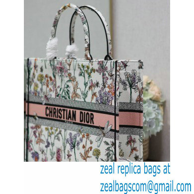 Dior LARGE Book Tote Bag in white Multicolor Dior Herbarium Embroidery 2024