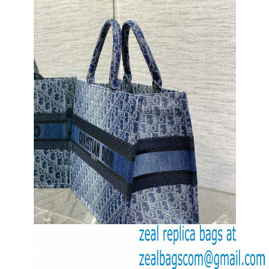 Dior MEDIUM Book Tote Bag in Blue Denim Dior Oblique Jacquard 2024