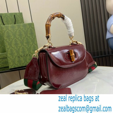 Gucci Bamboo 1947 small top handle bag in patent leather burgundy 2024