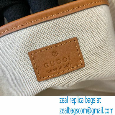 Gucci Medium straw-effect tote 779666 2024