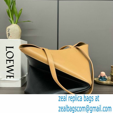 LOEWE Puzzle Fold Tote in shiny calfskin 052316 Warm Desert/Black 2024