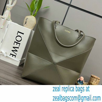 LOEWE Puzzle Fold Tote in shiny calfskin 052316 dark khaki green 2024