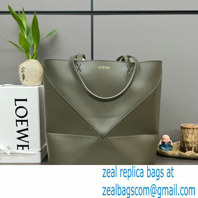 LOEWE Puzzle Fold Tote in shiny calfskin 052316 dark khaki green 2024