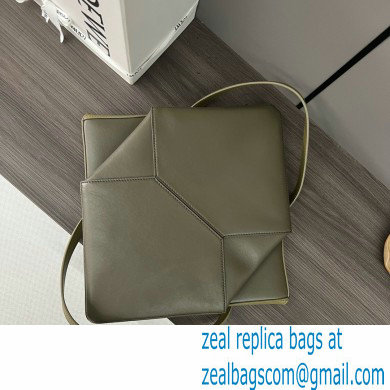 LOEWE Puzzle Fold Tote in shiny calfskin 052316 dark khaki green/green 2024