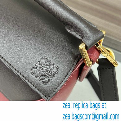 LOEWE Small Puzzle bag in classic calfskin Chocolate/Burgundy 2024