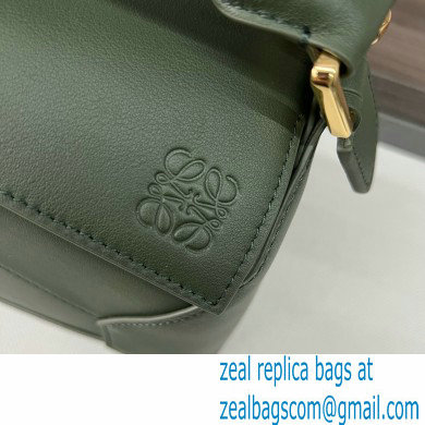 LOEWE Small Puzzle bag in classic calfskin bottle green 2024