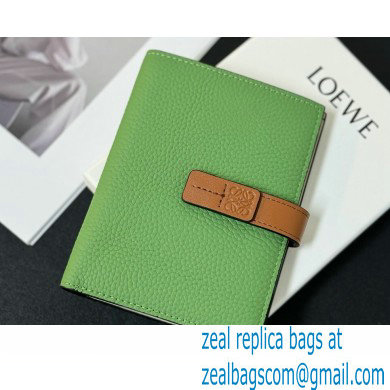 Loewe Medium vertical wallet in soft grained calfskin Green