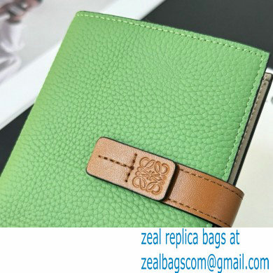 Loewe Medium vertical wallet in soft grained calfskin Green